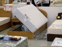 以前のアウトレットセールの様子1