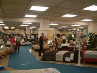 以前のアウトレットセールの様子2